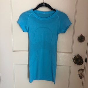 Lululemon Short Sleeve Athletic Top